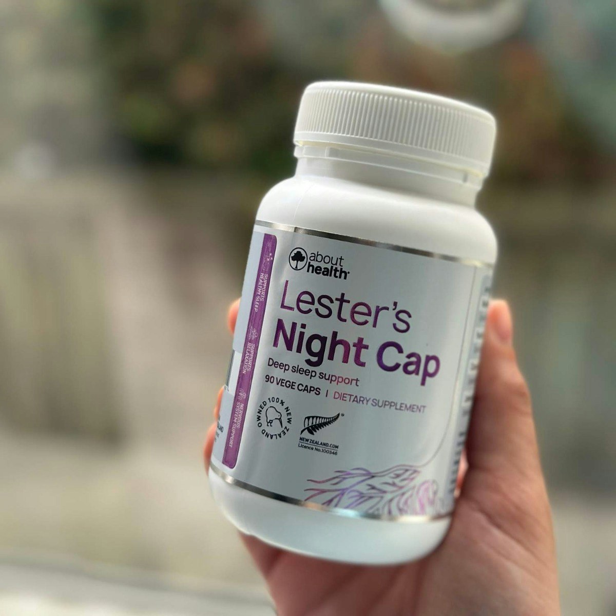 Lester's Night Cap